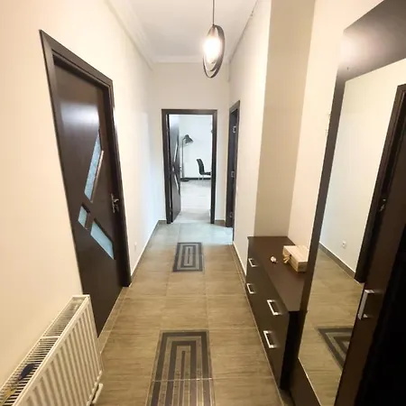 Enjoy - Retreat * クルージュ＝ナポカ