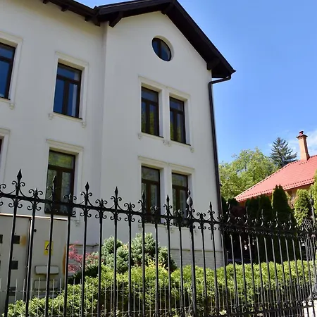 Apartment Enjoy - Spacious Retreat In Our